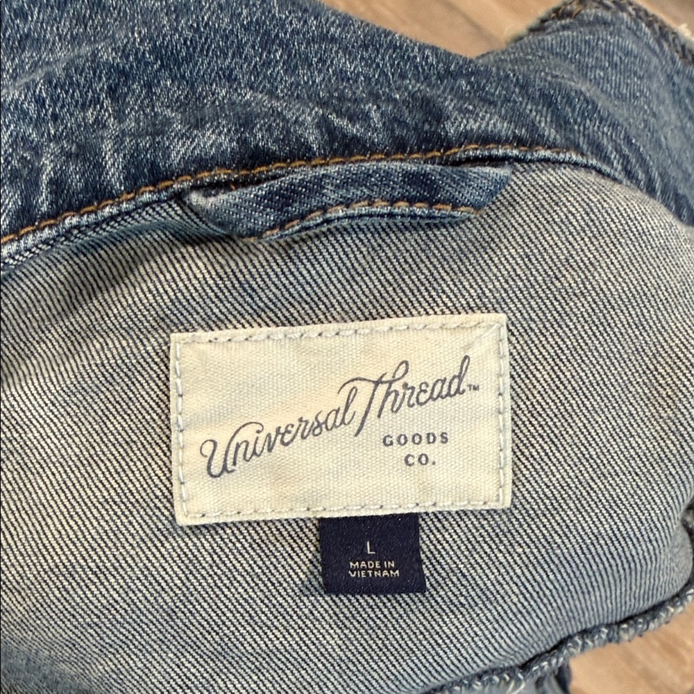 Universal Thread Light Blue Denim Jacket - Picture 2 of 3